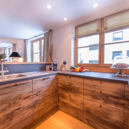 Circle Arlberg In - Out *